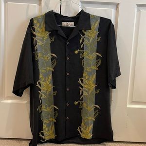 Tommy Bahama Vintage 100% Silk Button Down